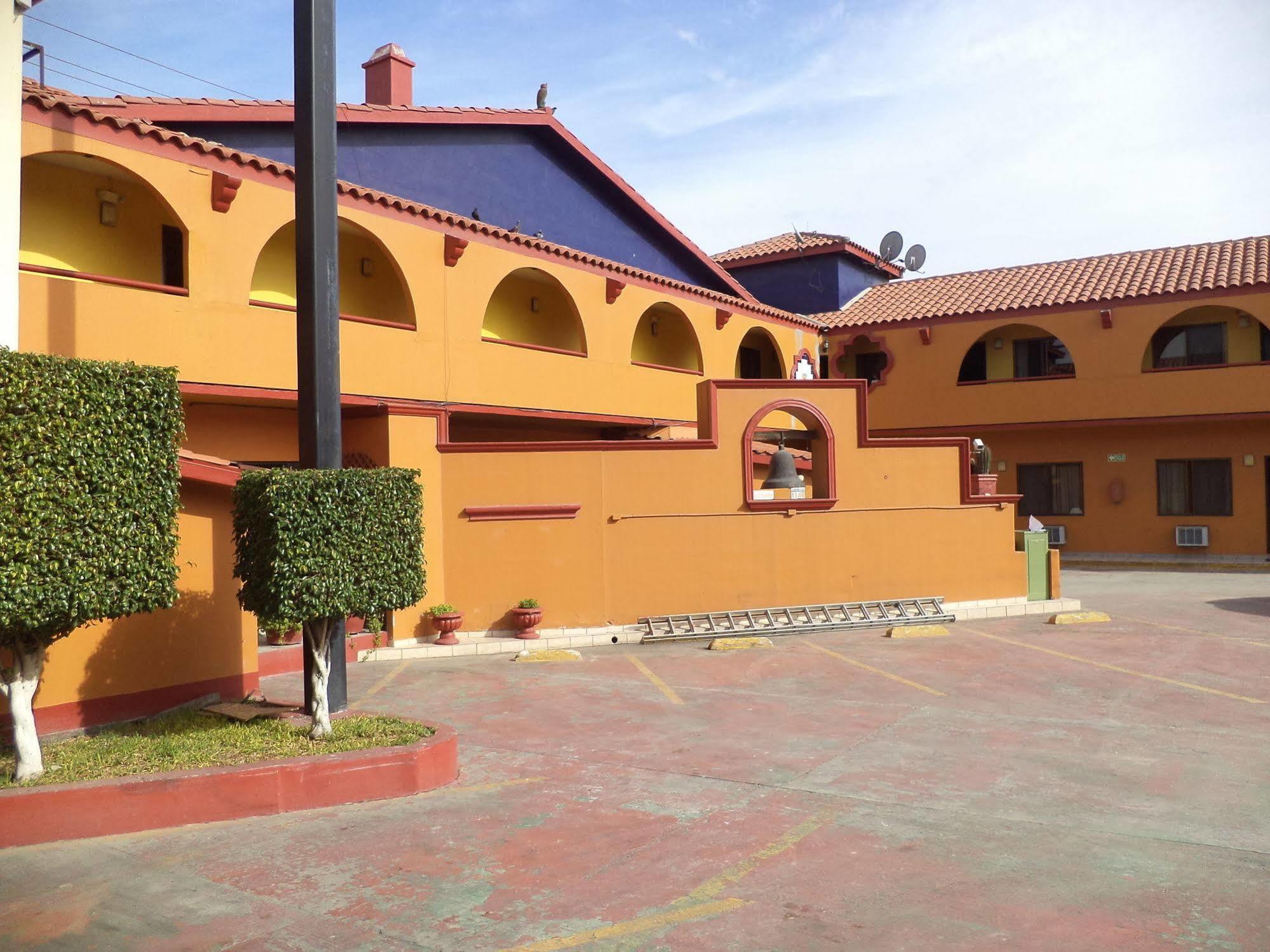 Hotel San Juan 3*